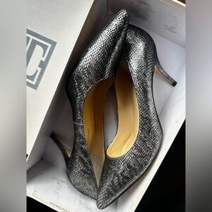New Silver leather pumps comfortable walking heel 3”